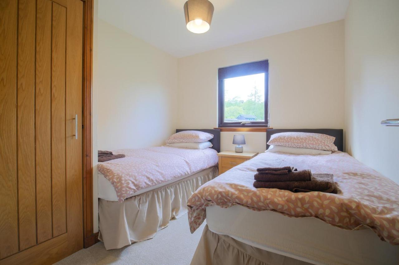 Glenview Chalet Park Инвернесс Экстерьер фото
